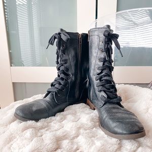 🟡Mossimo Supply Company Black Combat Boots